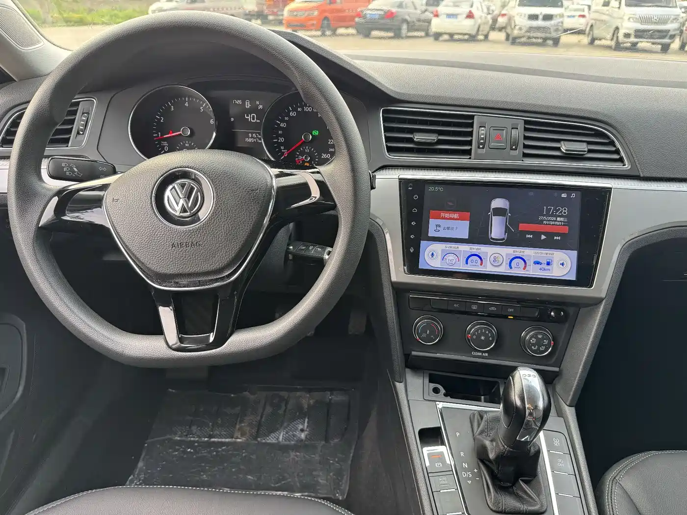Volkswagen Lamando 2017 230TSI DSG Trend Edition фото 14