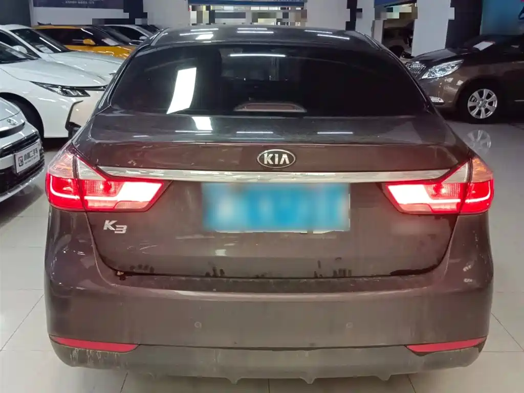 Kia K3 2017 1.6L Automatic 15th Anniversary Special GLS фото 4