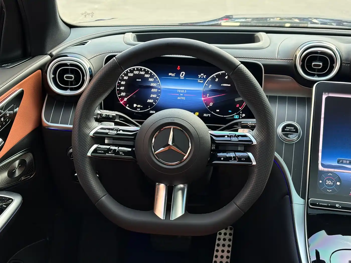 Mercedes-Benz GLC 2023 GLC 300 L 4MATIC Luxury 7-Seater фото 6