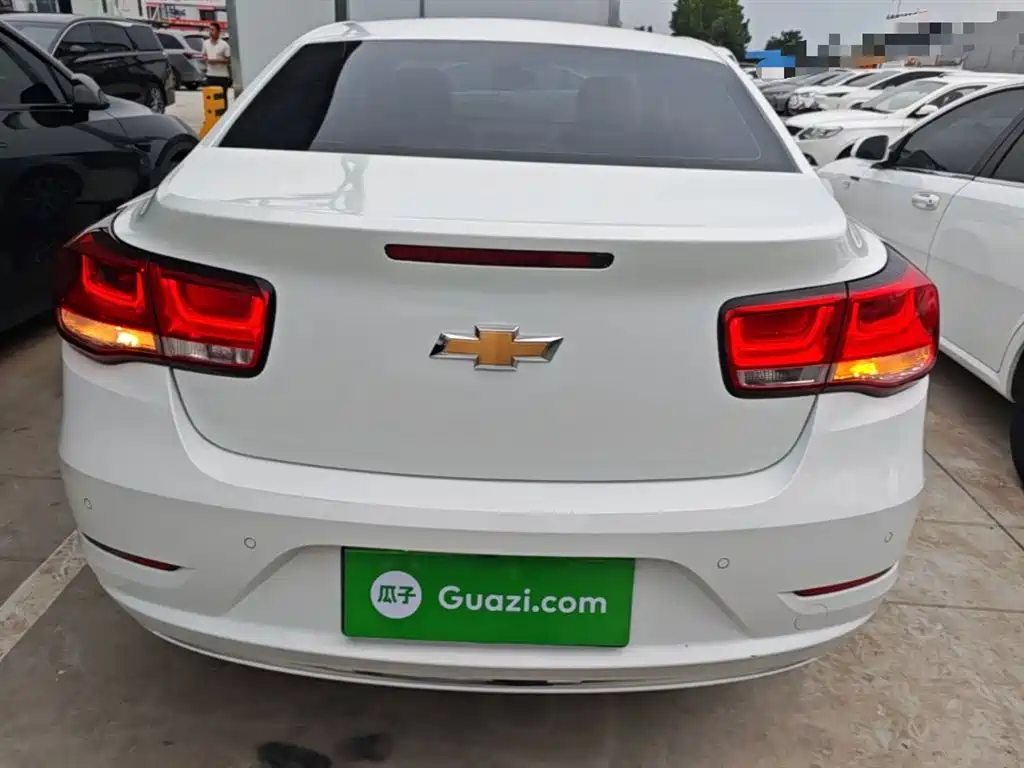 Chevrolet Malibu 2017 1.5T Automatic Luxury Edition фото 6