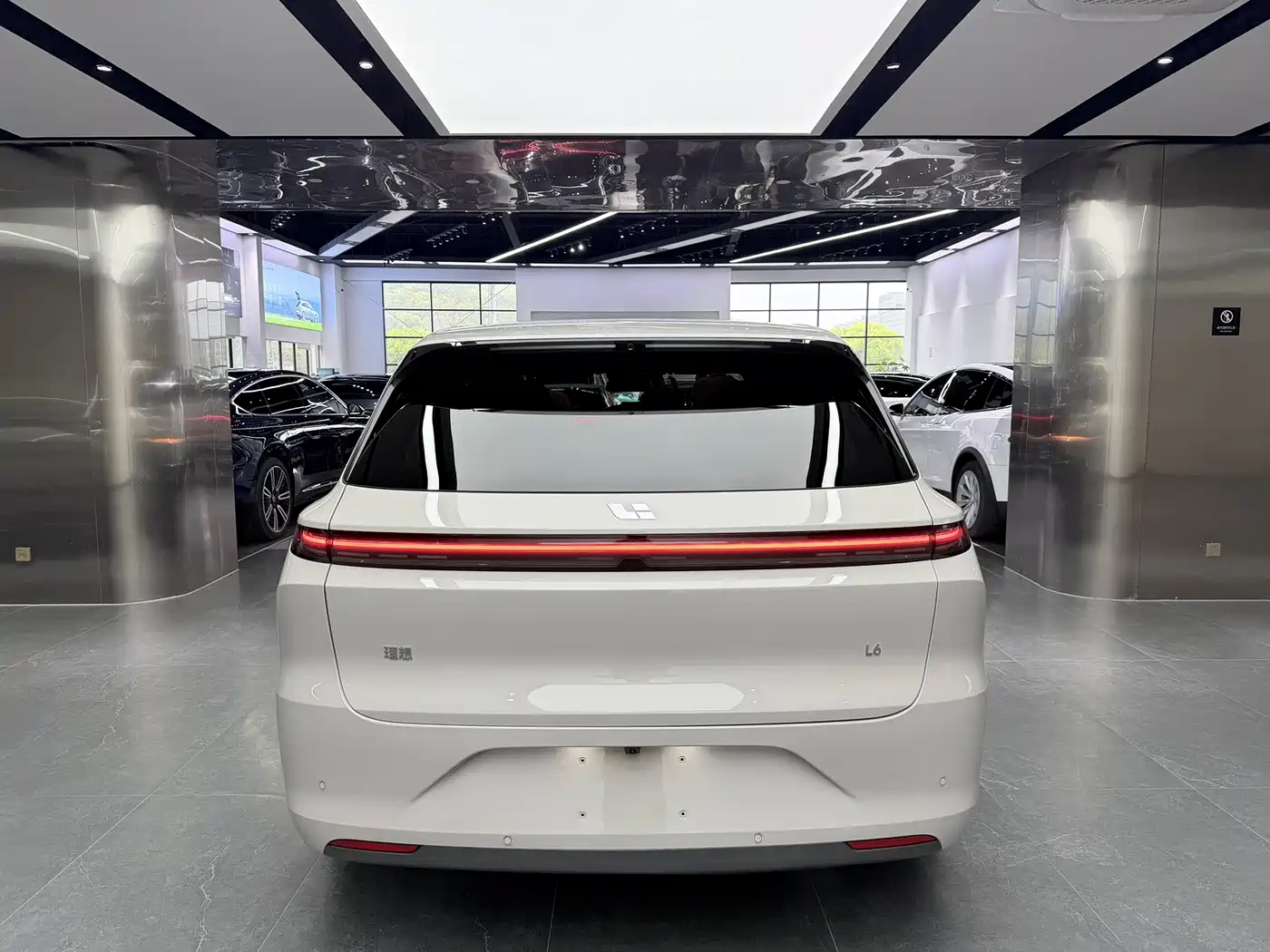 Li Auto IDEAL L6