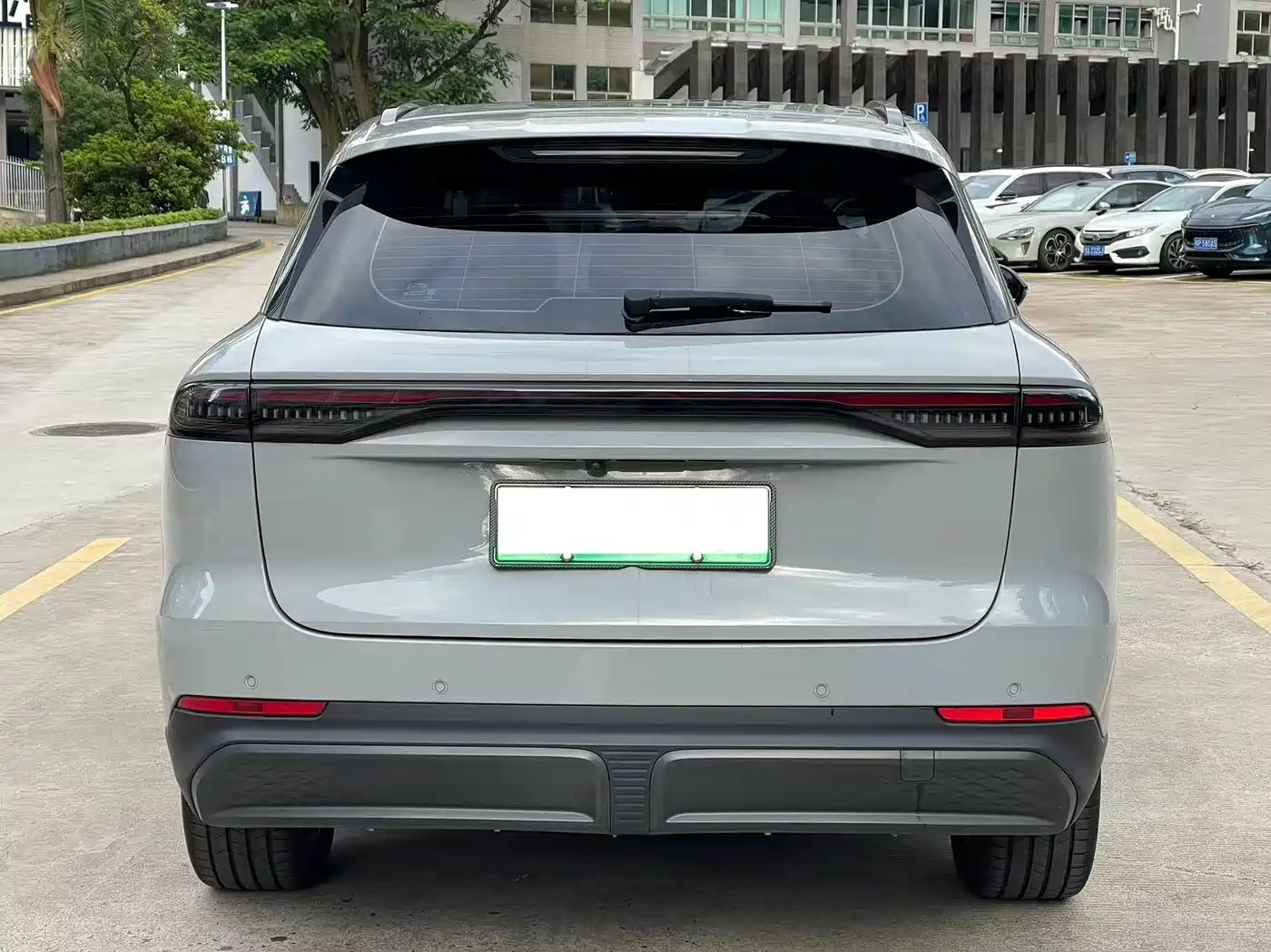 Chery Fengyun Fengyun T9 2025 2024 120 Long Range Luxury 5-seater NMC