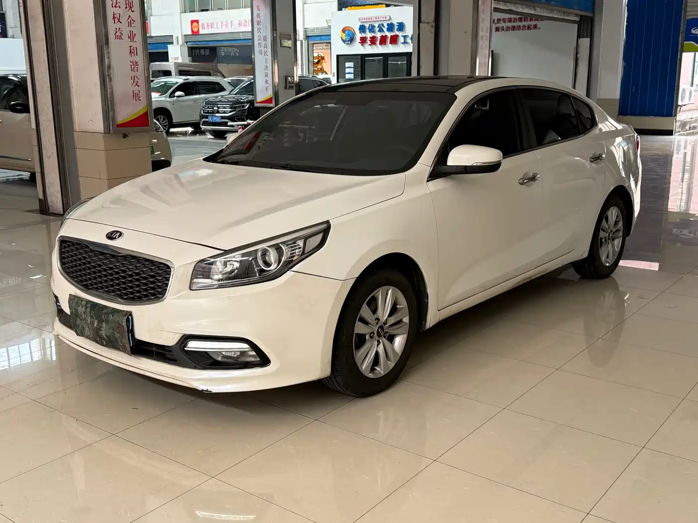 Kia K4 2014 1.8L Automatic GLS