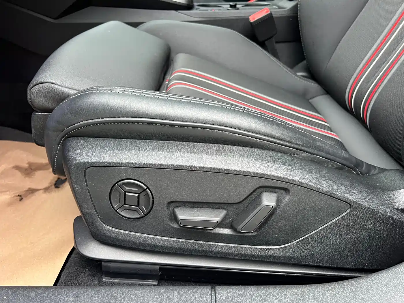 Audi A3 2023 Facelift A3L Limousine 35 TFSI Fashion Sport фото 23