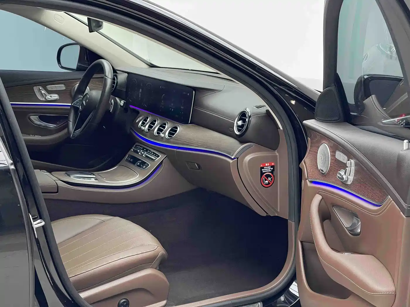 Mercedes-Benz E-Class 2023 E 300 L Luxury фото 9