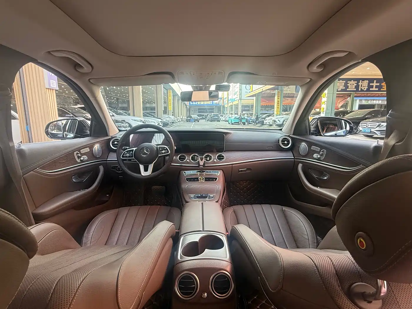 Mercedes-Benz E-Class 2020 Facelift E 300 L Exclusive фото 14