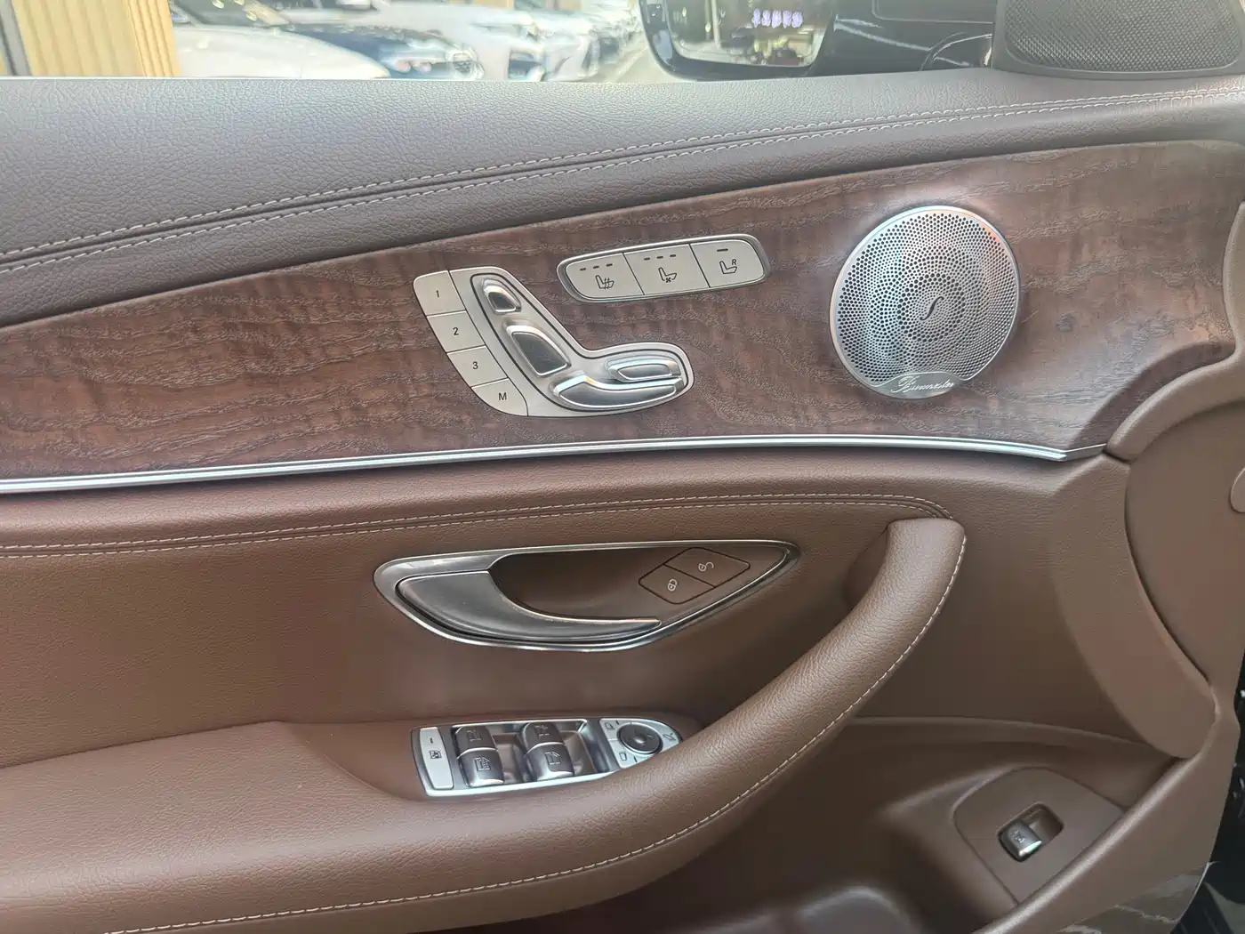 Mercedes-Benz E-Class 2020 Facelift E 300 L Exclusive фото 18