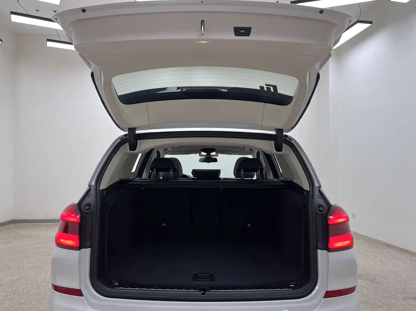 BMW X3 2019 xDrive28i M Sport Package фото 32