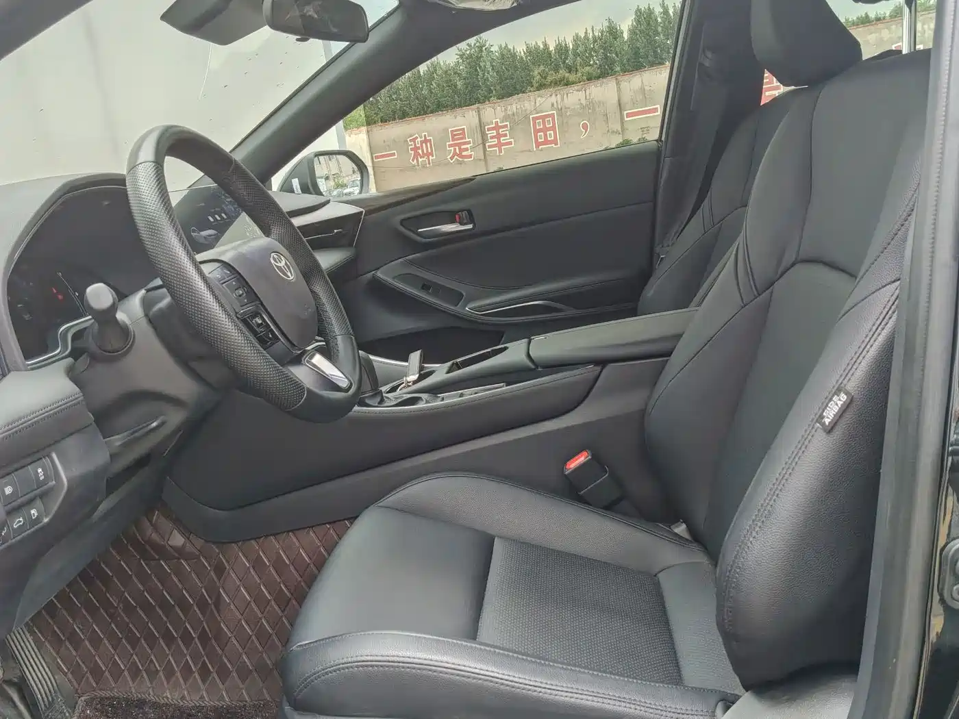 Toyota Avalon 2025 2024 Model 2.0L Progressive Edition