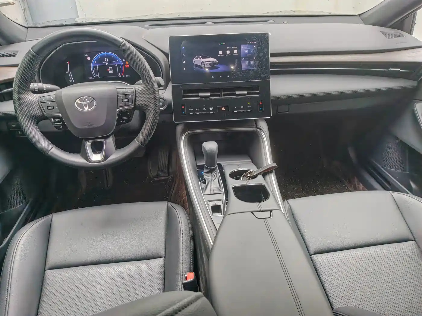 Toyota Avalon 2025 2024 Model 2.0L Progressive Edition