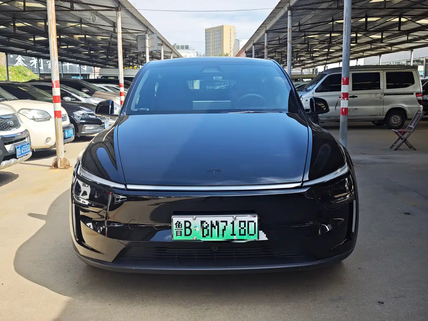 Tesla Model Y 2026 2026 Rear-Wheel Drive