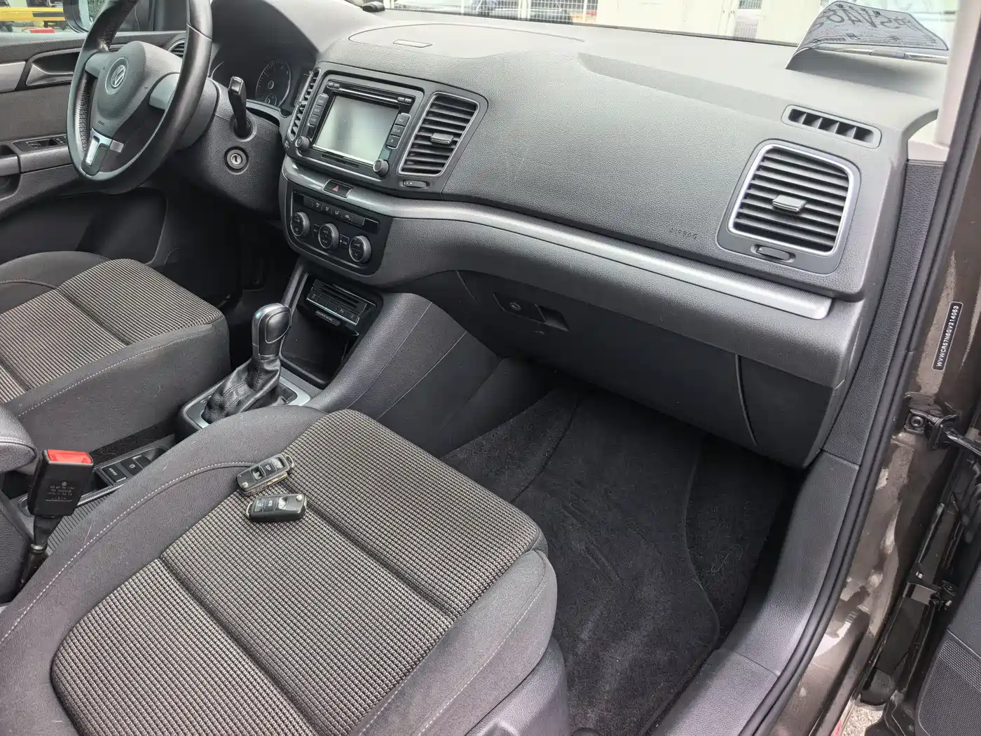 Volkswagen Sharan 2016 380TSI Comfort 7-seater фото 7