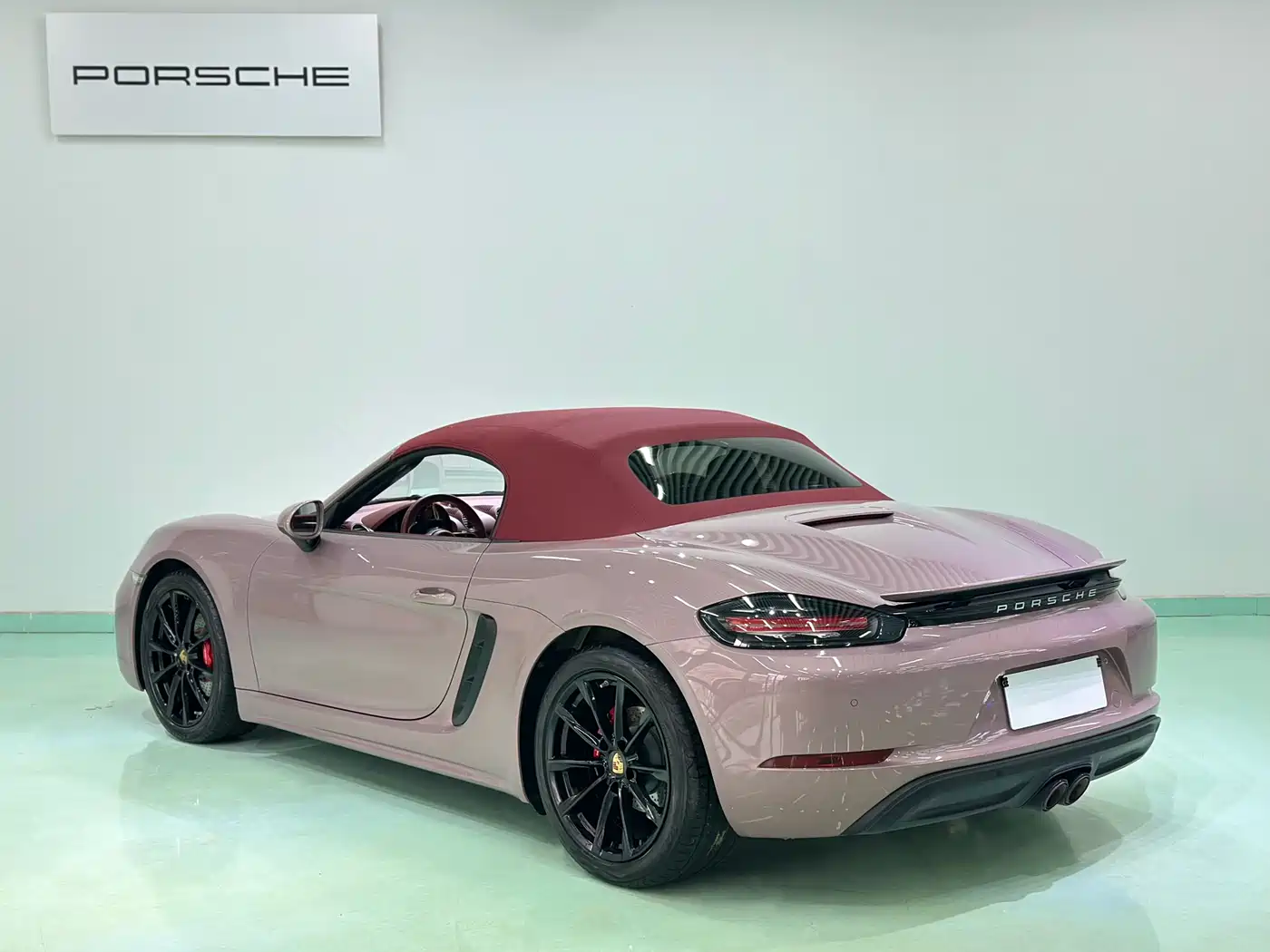 Porsche 718 2022 Boxster 2.0T фото 4
