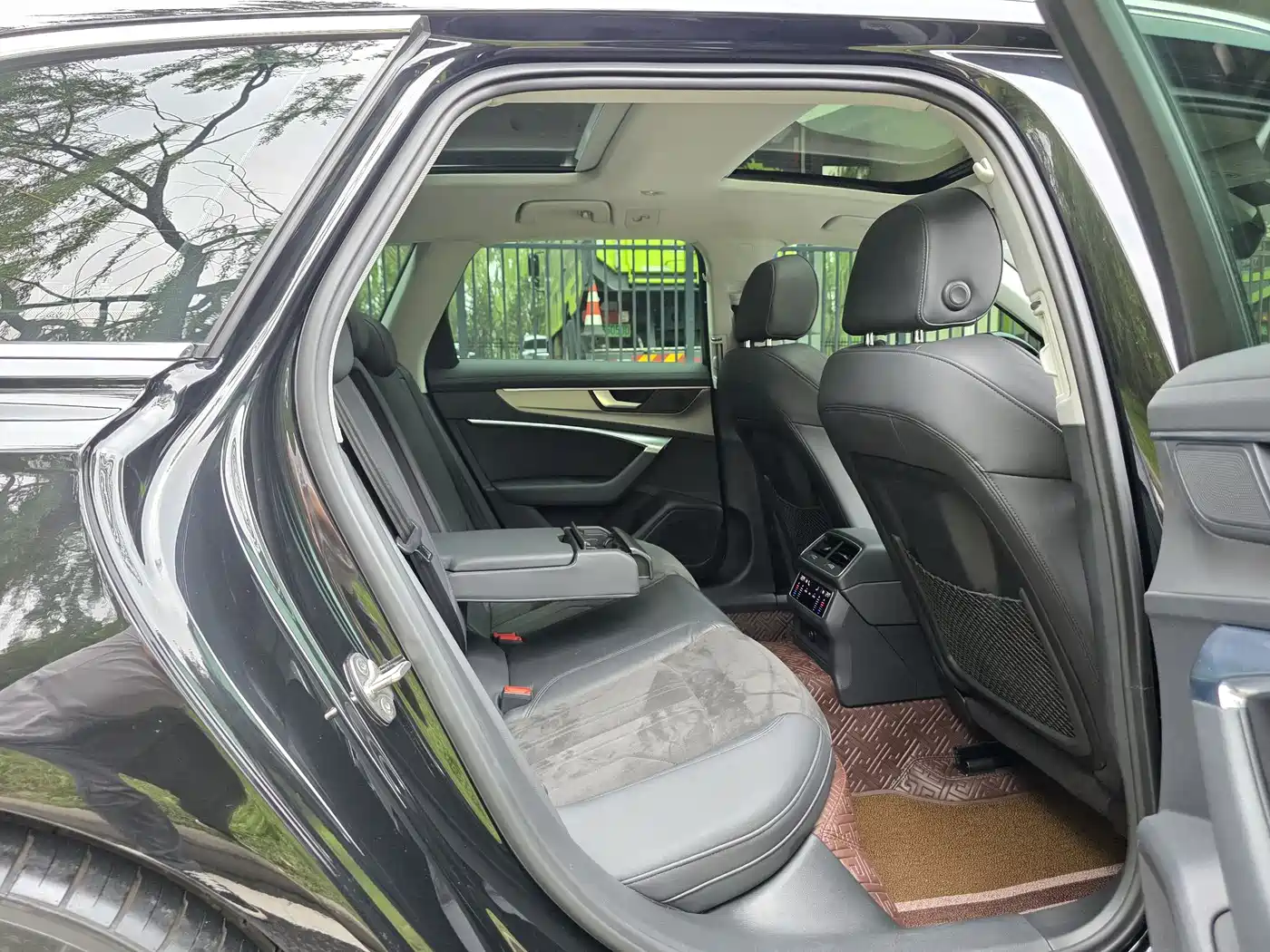AUDI A6 (IMPORT)