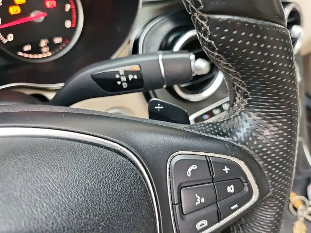 Фото 14 - Mercedes-Benz C-Class