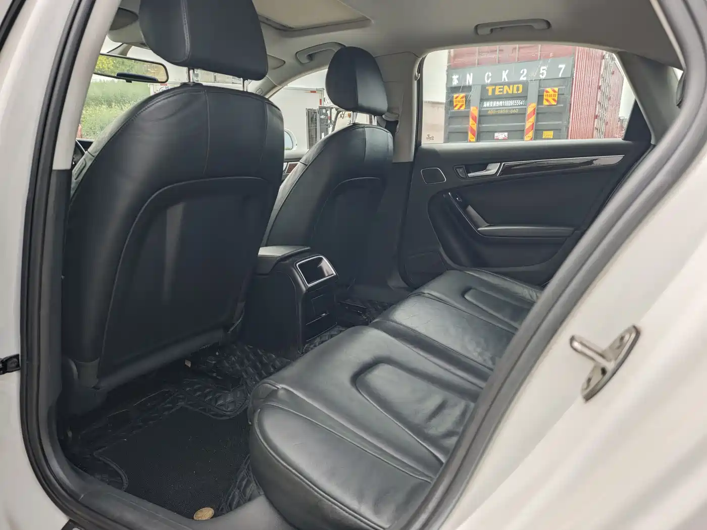 Audi A4L 2013 35 TFSI Automatic Comfort фото 5
