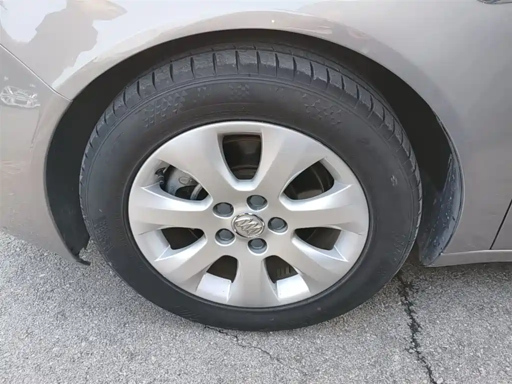 Buick Regal 2015 1.6T Elite Tech Edition фото 23