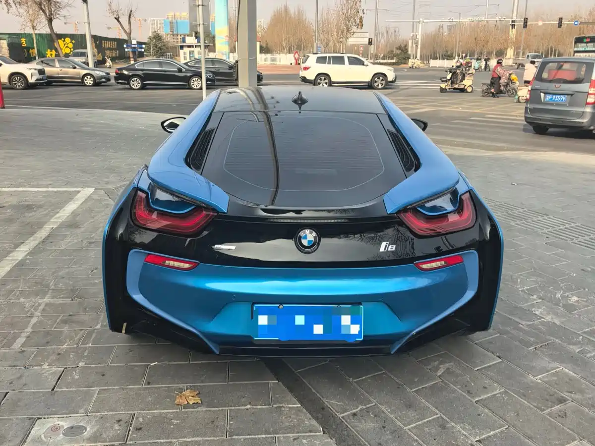 BMW i8 2014 Standard фото 3