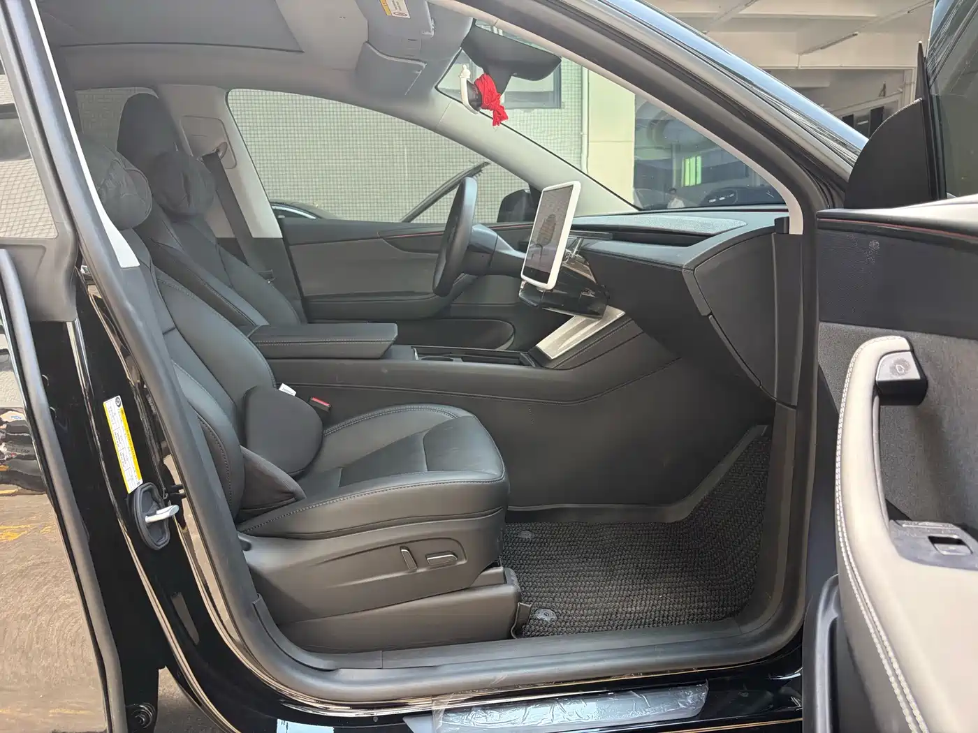 Tesla Model Y 2026 2026 Long Range Rear-Wheel Drive