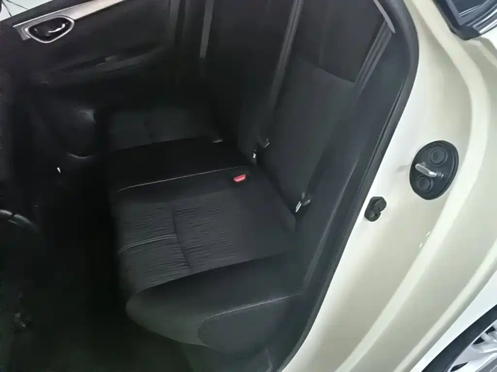 Nissan SYLPHY, миниатюра 17