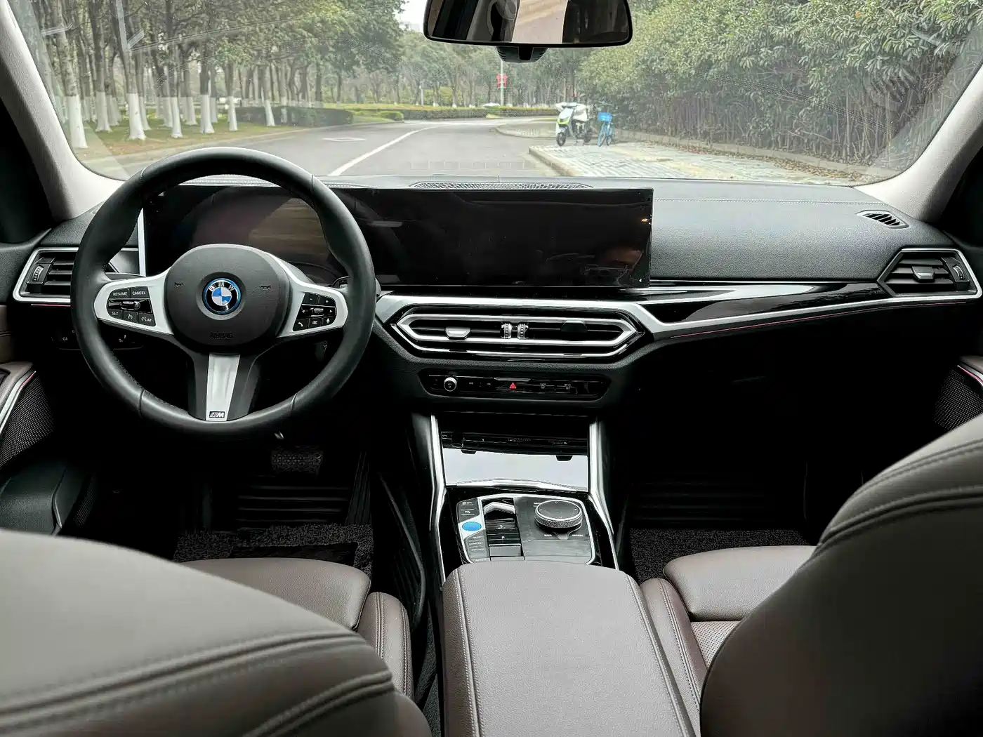 BMW i3 2024 eDrive 35 L фото 7