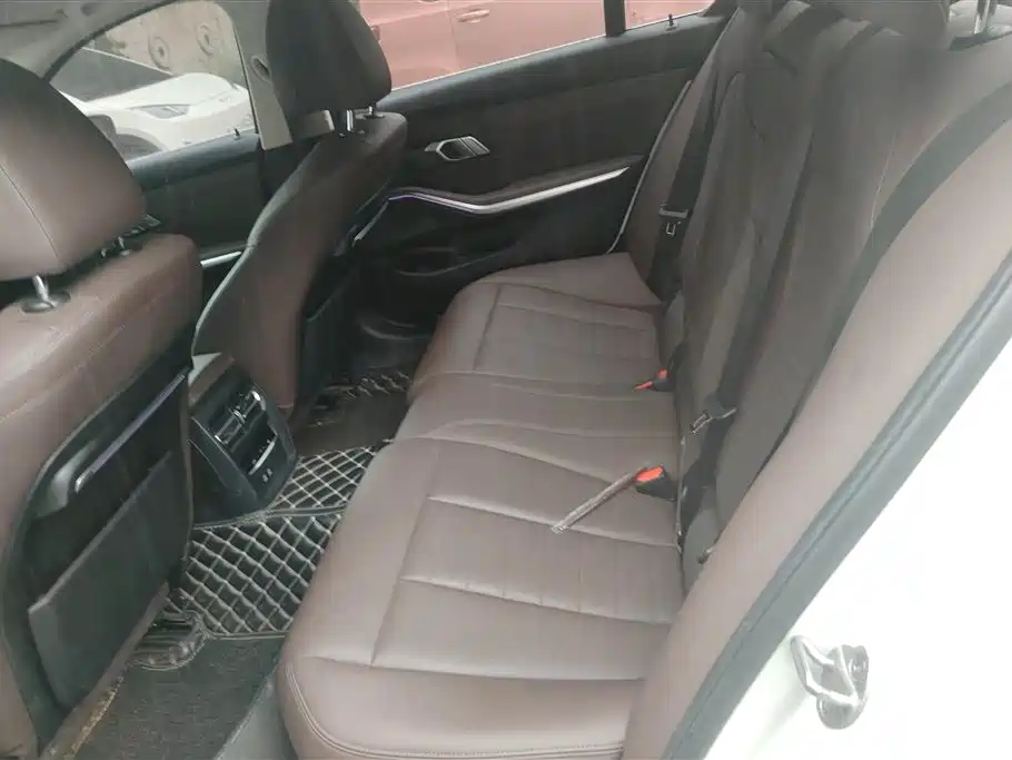 BMW 3 Series 2021 325Li M Sport Package фото 11