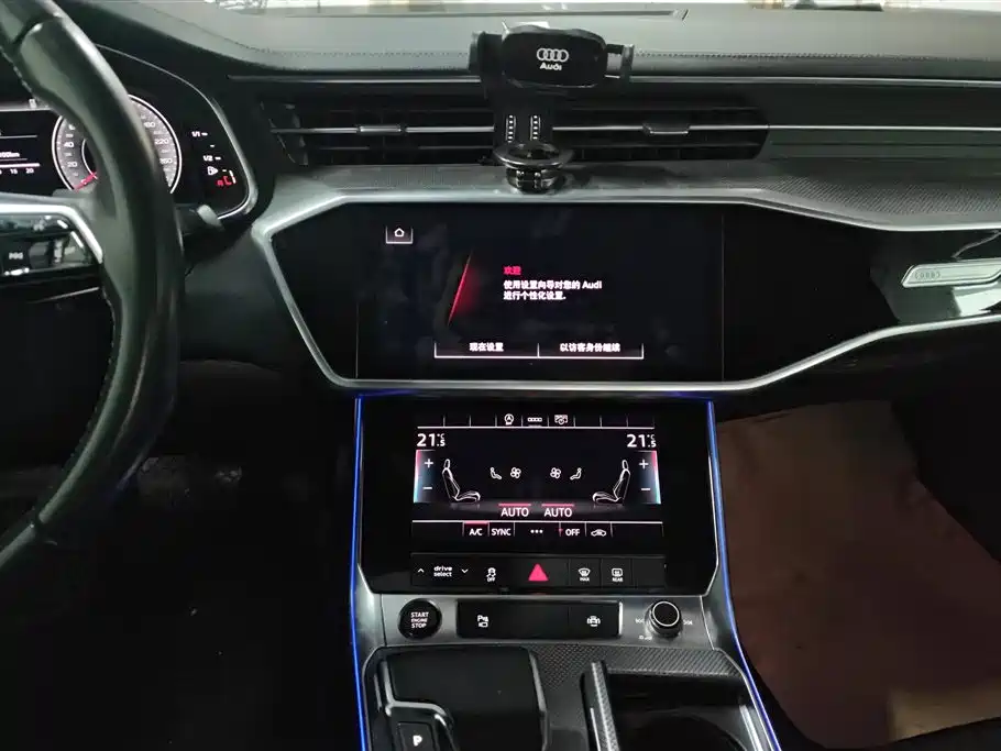 Audi A6L 2021 45 TFSI Exclusive Sport фото 13