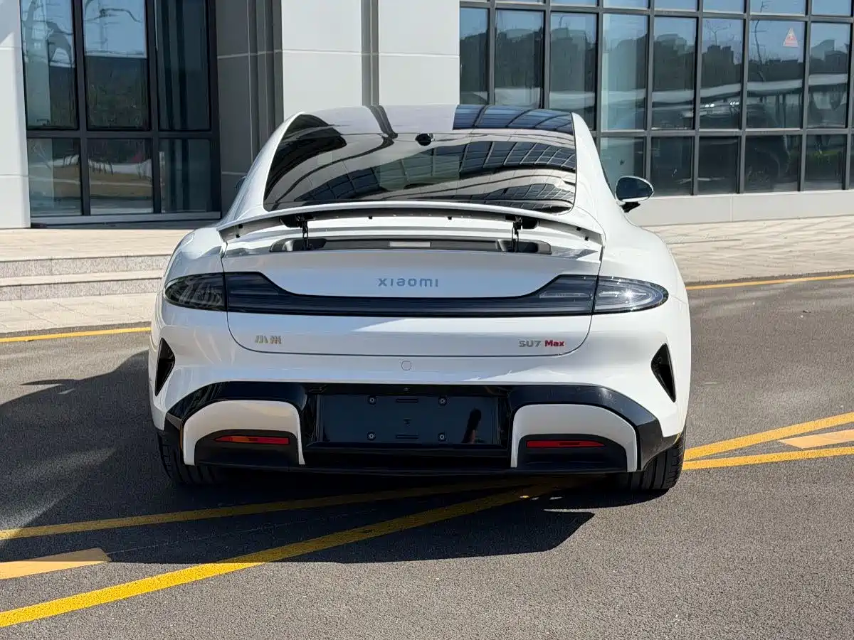 XIAOMI CAR XIAOMI SU7