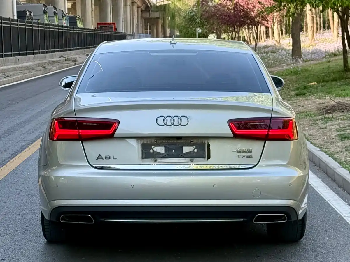 Audi A6L 2017 TFSI Technology фото 24