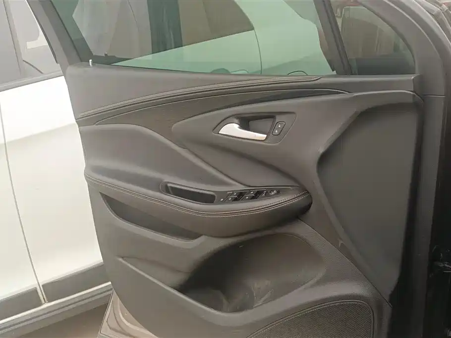 Buick Envision Plus 2017 20T FWD Premium фото 7