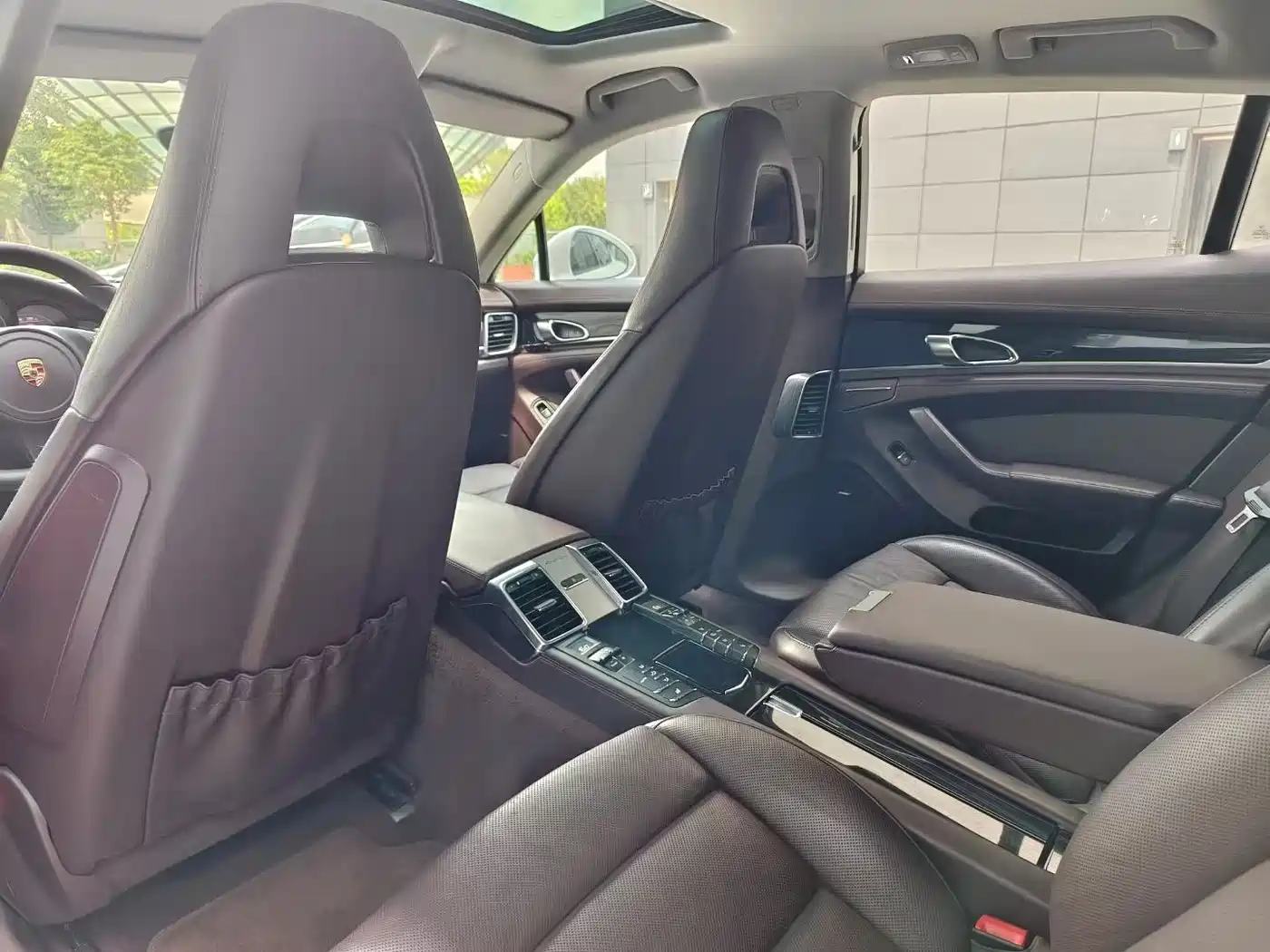 Porsche Panamera 2014 Panamera 3.0T фото 6