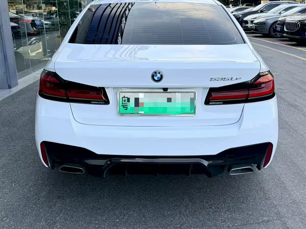 BMW 5 Series New Energy 2022 Facelift II 535Le Pioneer Edition M Sport Package фото 9