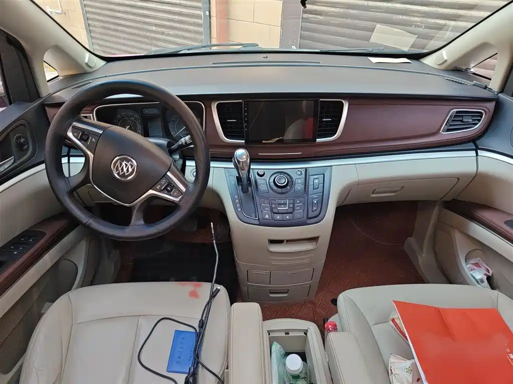 Buick GL8 2018 28T Luxury Model China VI фото 13