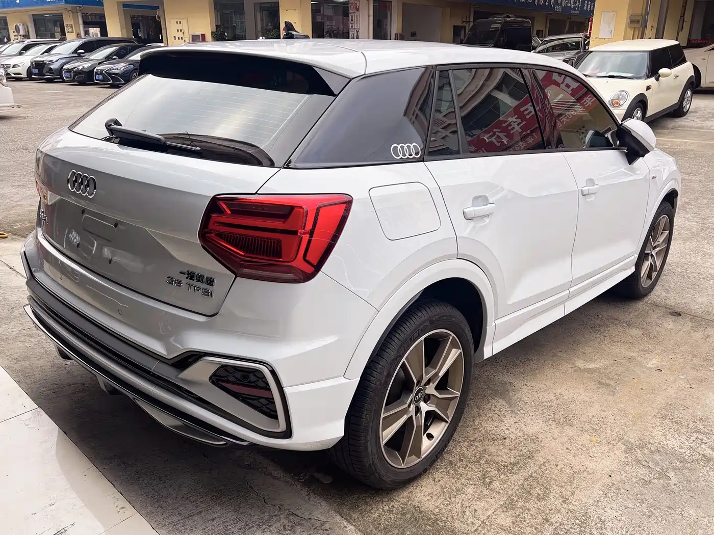 Audi Q2L 2024 35TFSI Fashion Sport фото 4