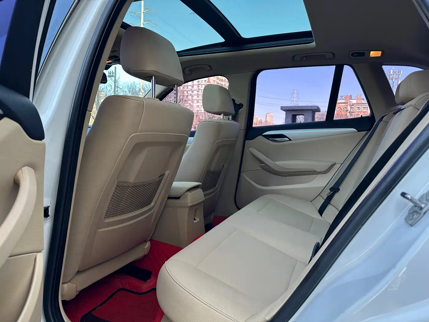 BMW X1 (Import) 2012 sDrive18i Luxury фото 5