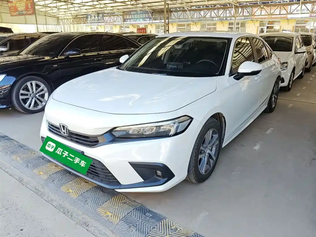 Honda Civic 2024 2023 240TURBO CVT Dynamic Edition
