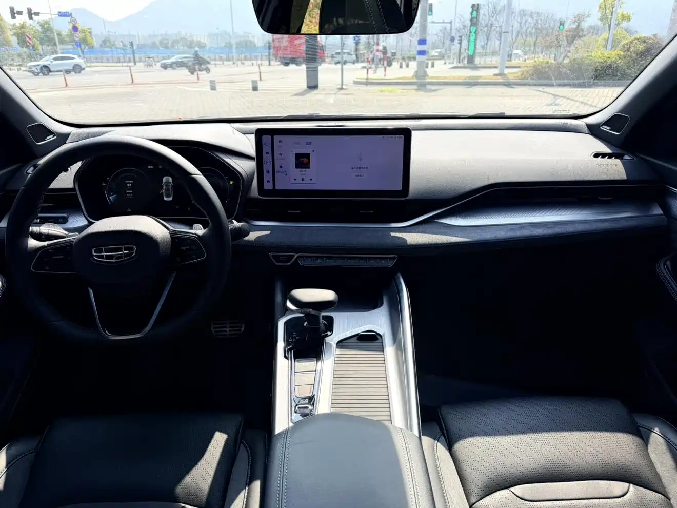 GEELY AUTOMOBILE XINGRUI