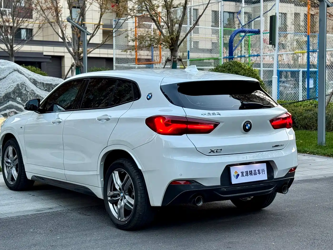 BMW X2 2023 sDrive25i M Sport Shadow Edition фото 17