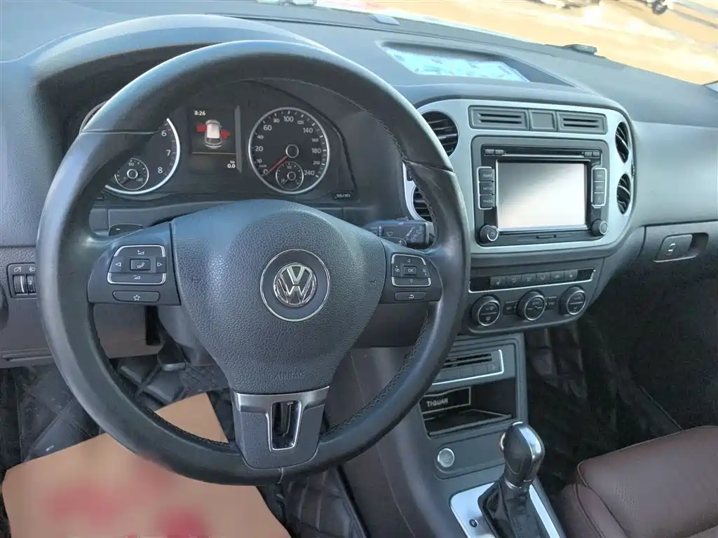 Volkswagen Tiguan 2015 1.8TSI Automatic 2WD Highline фото 5