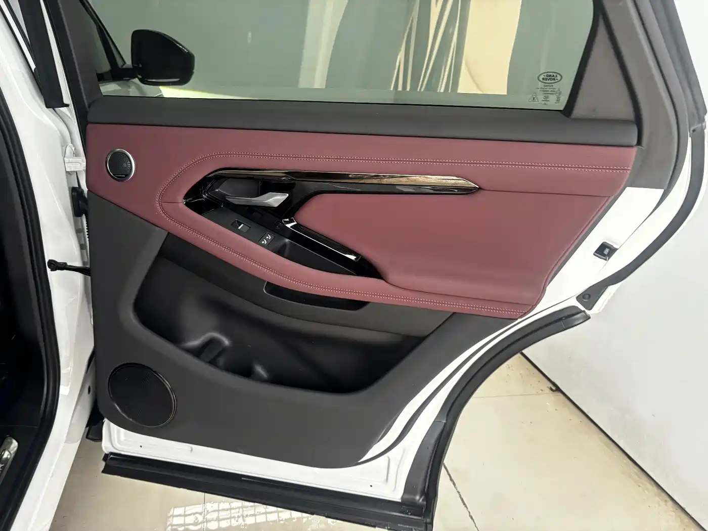 Land Rover Range Rover Evoque 2025 2024 Range Rover Evoque L 249PS Light Master Edition