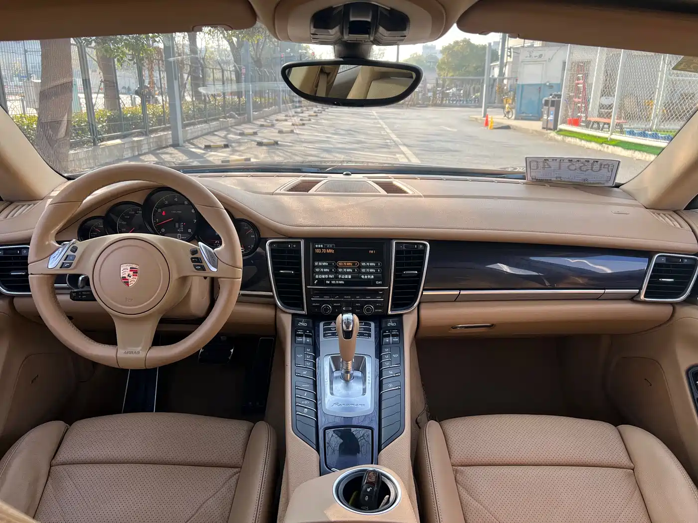 Porsche Panamera 2014 Panamera 3.0T фото 16