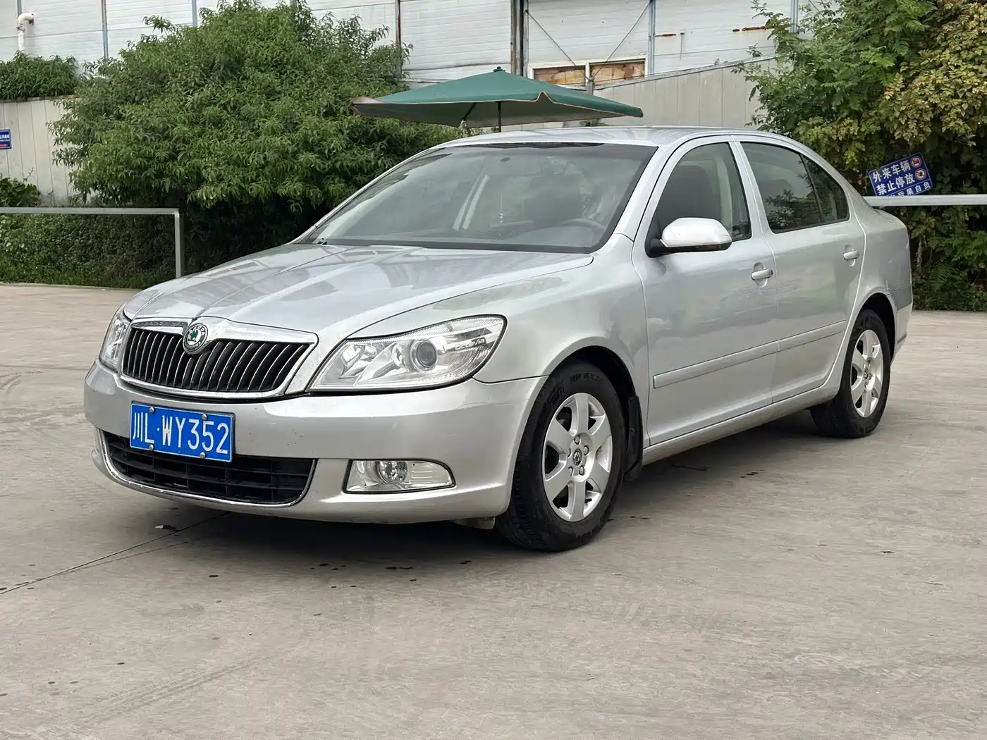 Škoda Octavia 2012 1.6L Manual Yijie Edition