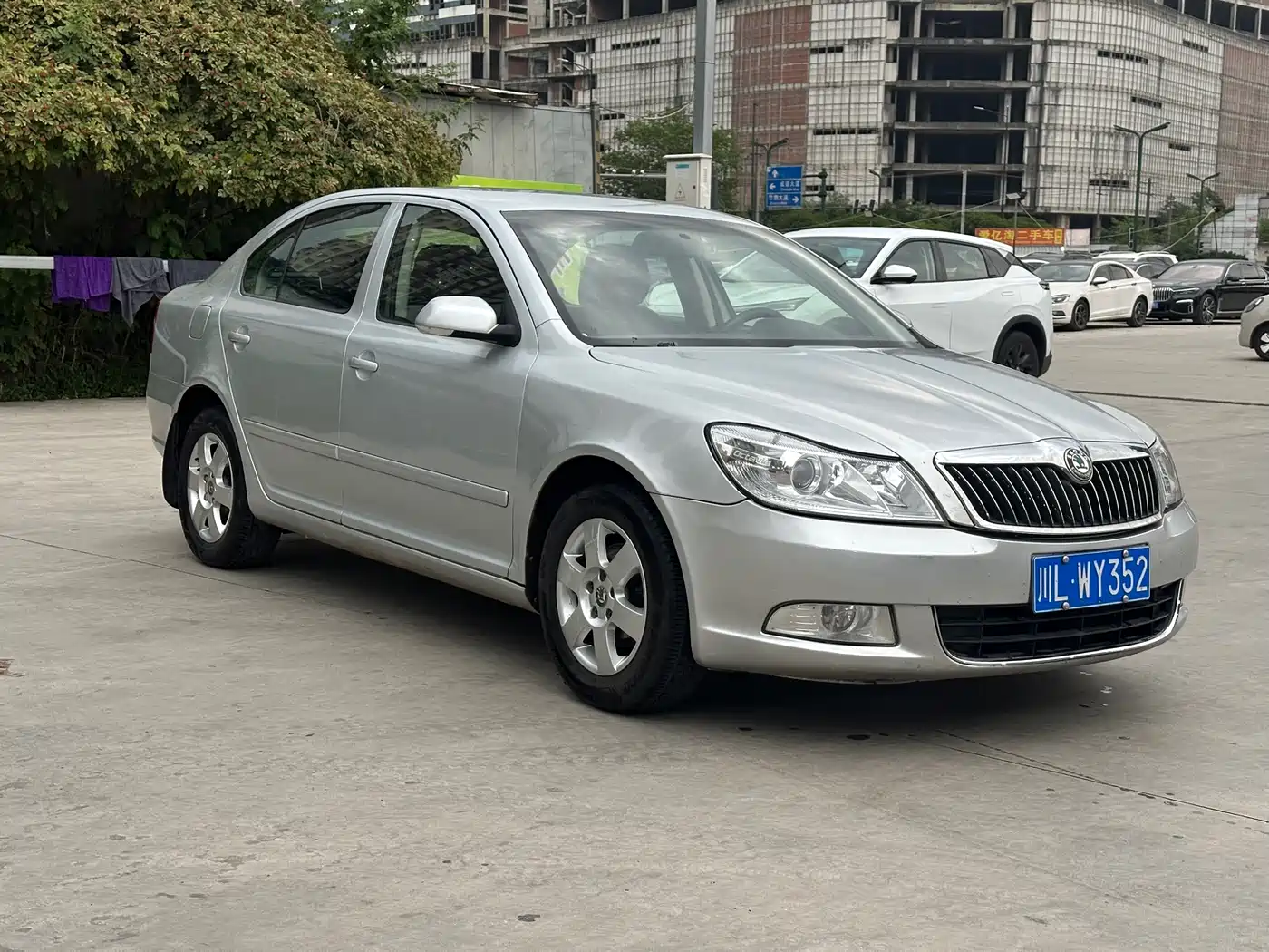 Škoda Octavia 2012 1.6L Manual Yijie Edition фото 2