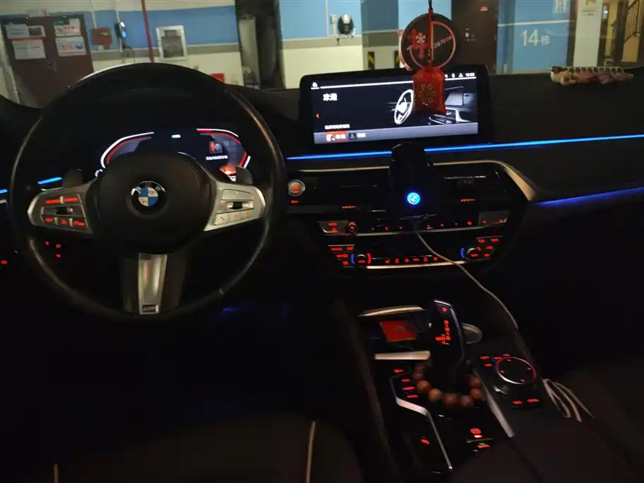BMW 5 Series 2022 Facelift 530Li Leading M Sport Package фото 12