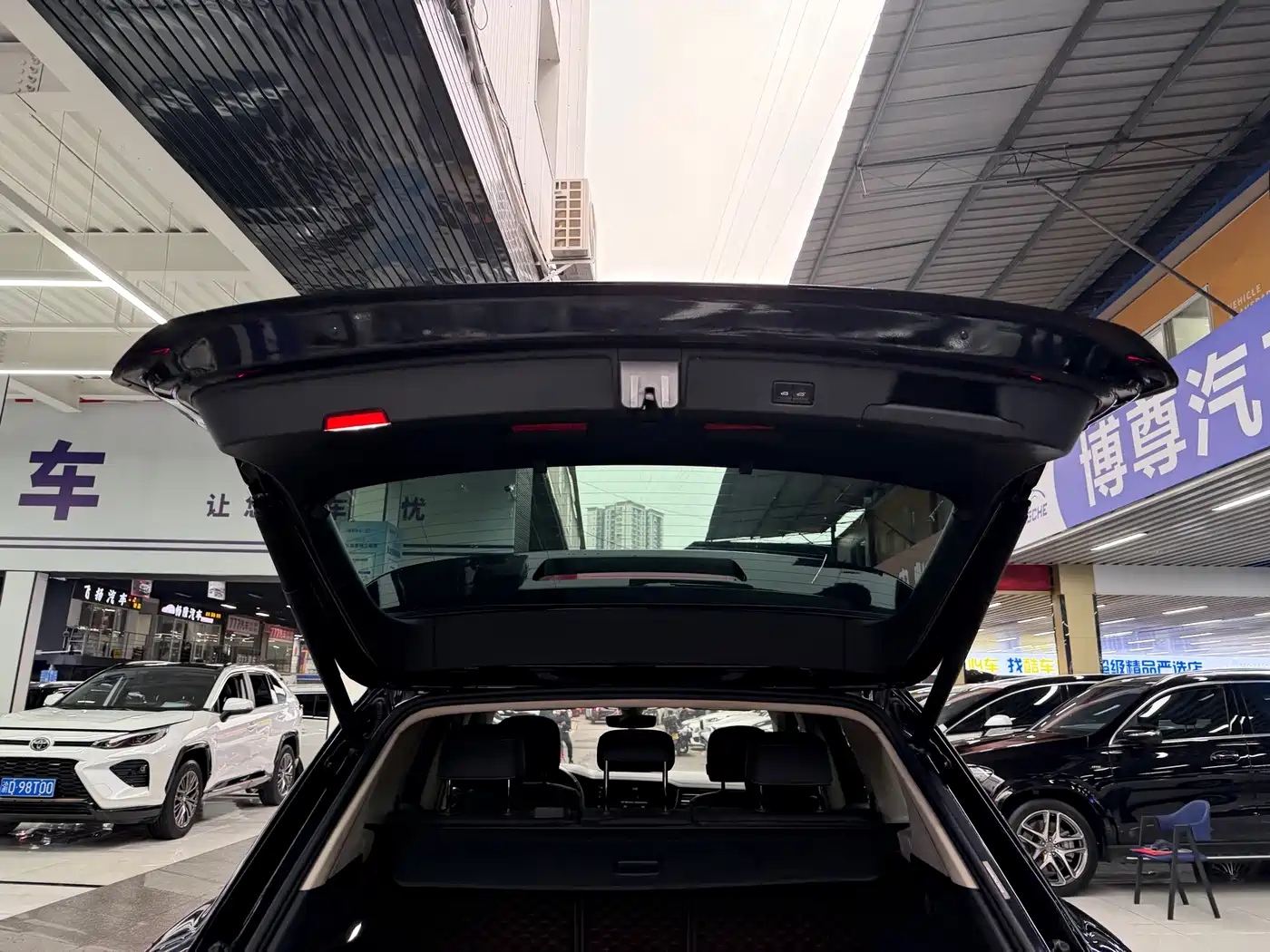 Volkswagen Touareg 2020 3.0TSI Enjoyment Edition China VI фото 21