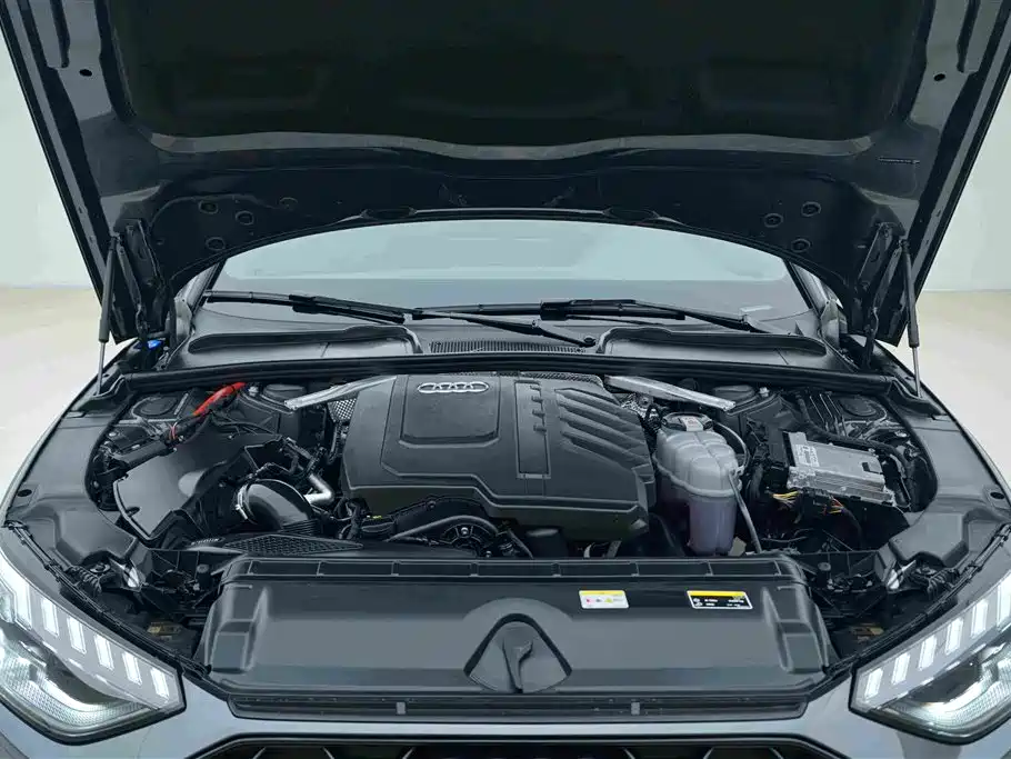 Audi A4L 2024 40 TFSI quattro RS Kit Speed Edition фото 7