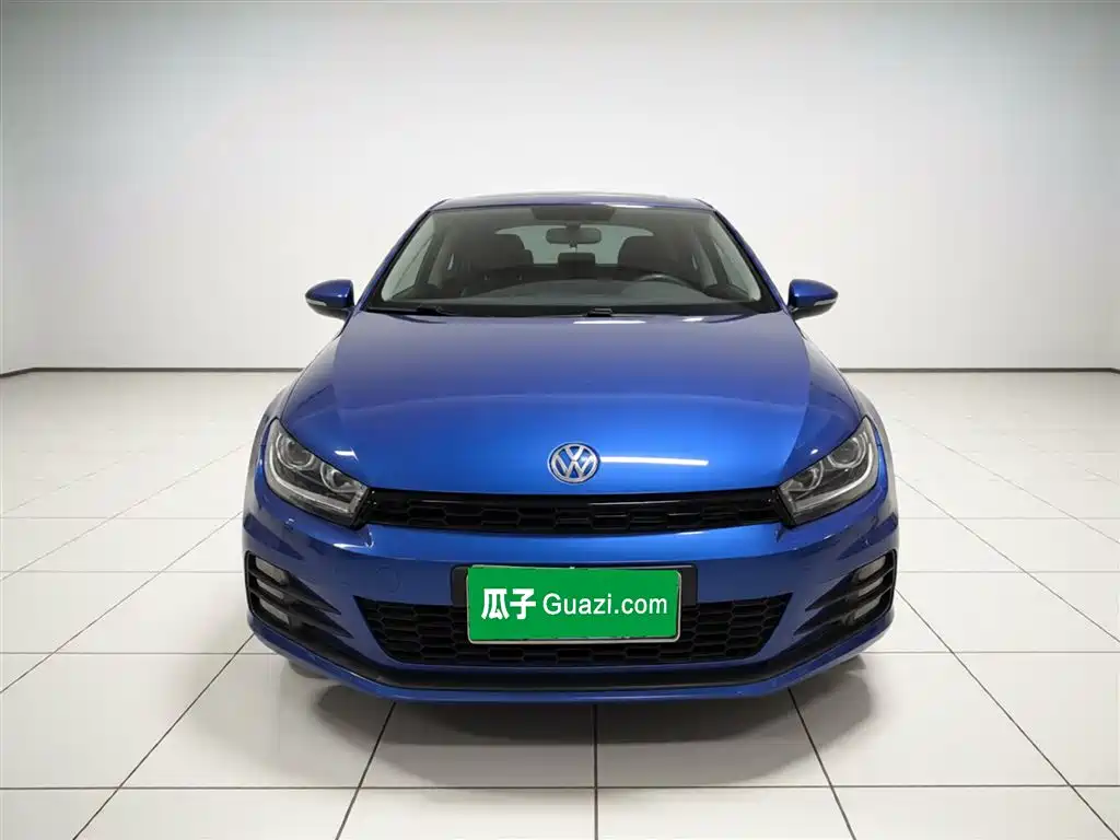 Volkswagen Scirocco 2015 1.4TSI Trend Edition фото 24