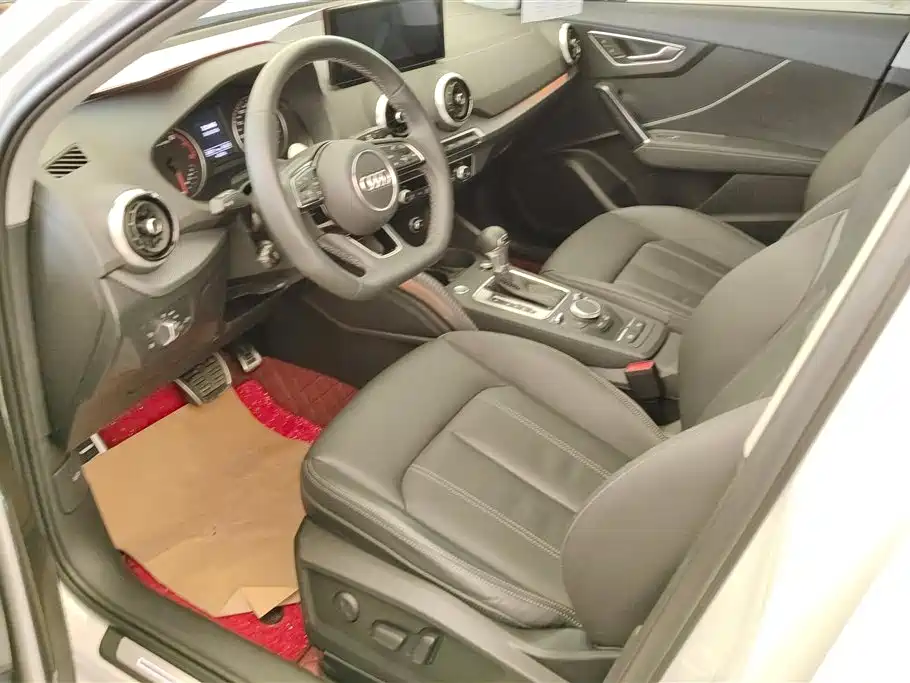Audi Q2L 2024 35TFSI Progressive Sport фото 9