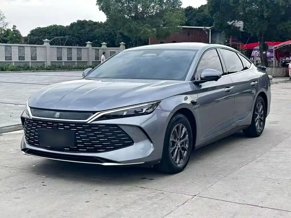 BYD Qin L 2025 DM-i Smart Drive Edition 80KM Leading