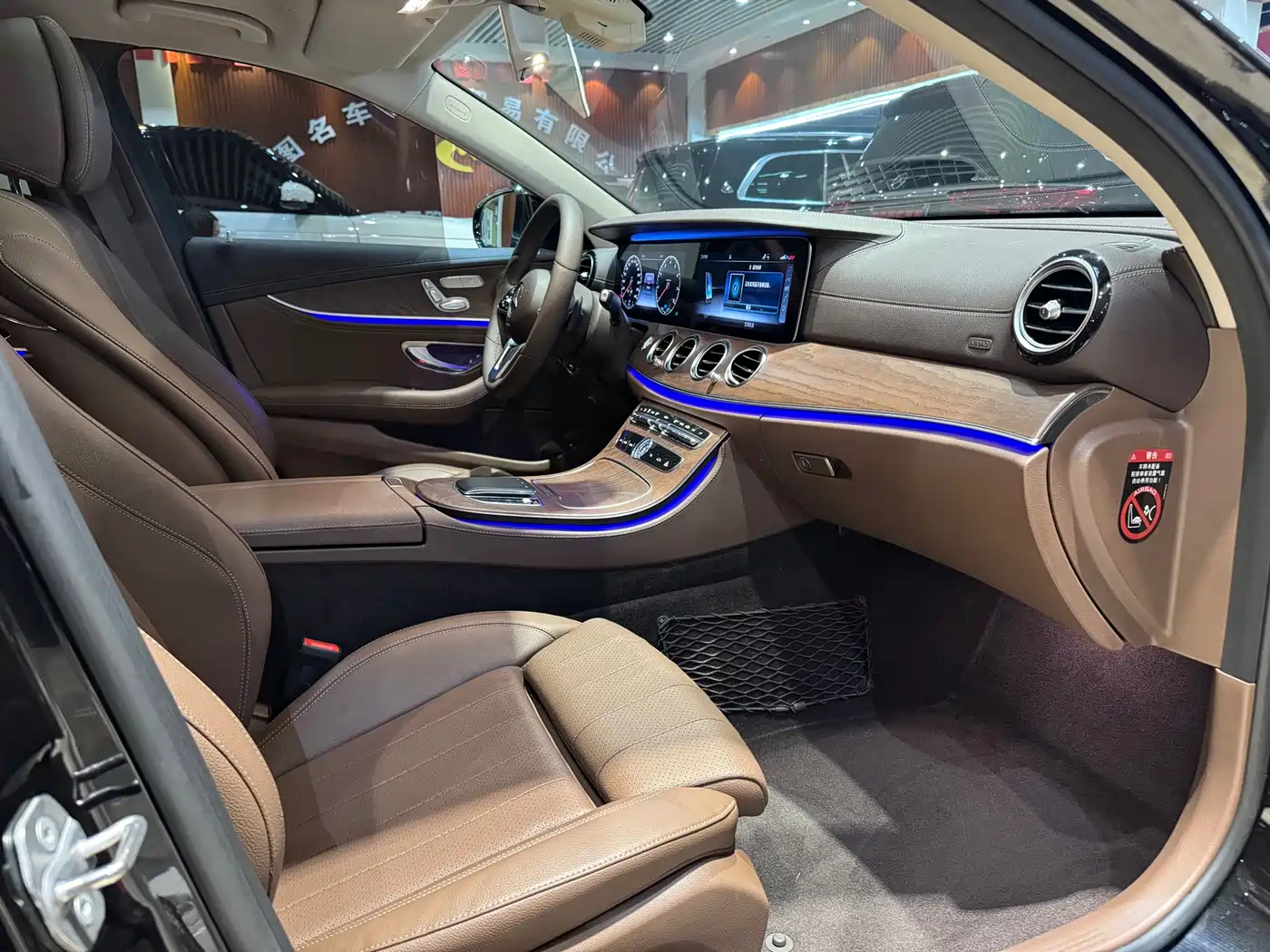 Mercedes-Benz E-Class 2019 E 260 L фото 6